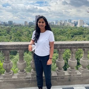 Meet your Posher, Anita